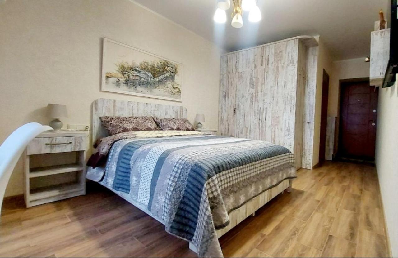 Мелодия Прованса В Старом Центре Kharkiv Extérieur photo