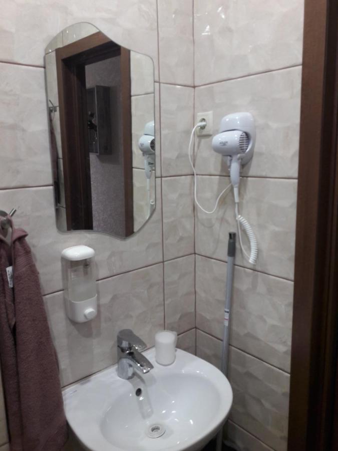 Мелодия Прованса В Старом Центре Kharkiv Extérieur photo