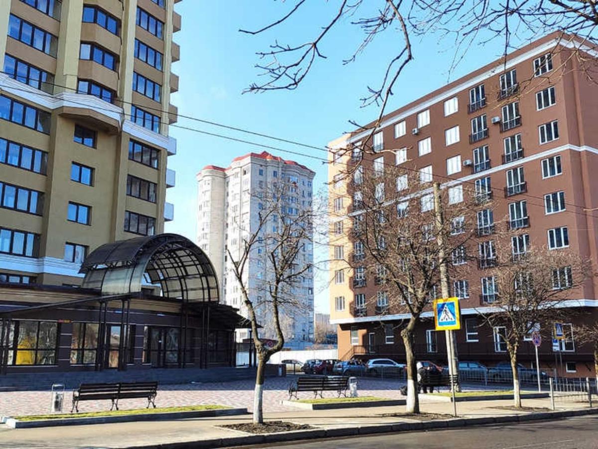 Мелодия Прованса В Старом Центре Kharkiv Extérieur photo
